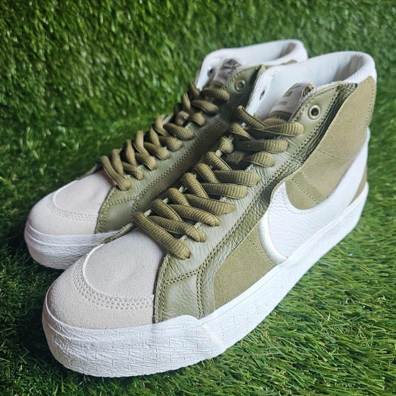 Nike Nike blazer sb zoom mid pilgrim authentic bnib