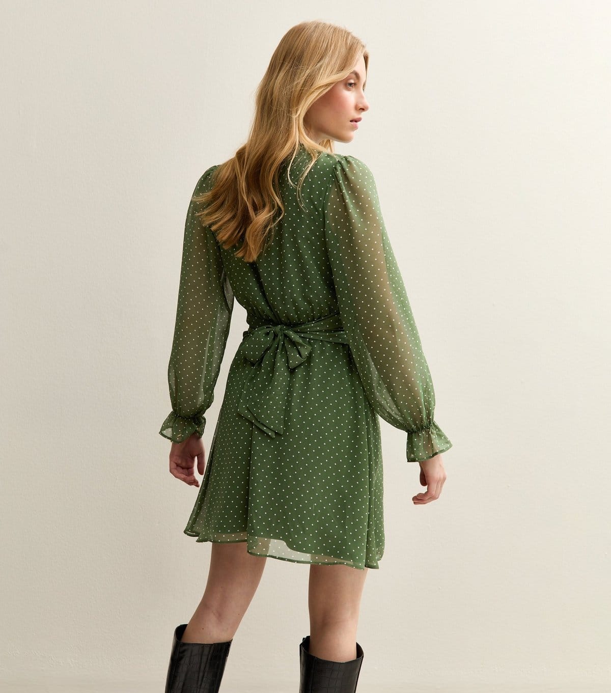 New Look Women's Green Spot Print Chiffon Mini Dress New Look - 4