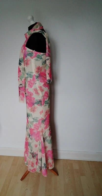 Source Unknown Long strapless chiffon type dress with matching scarf