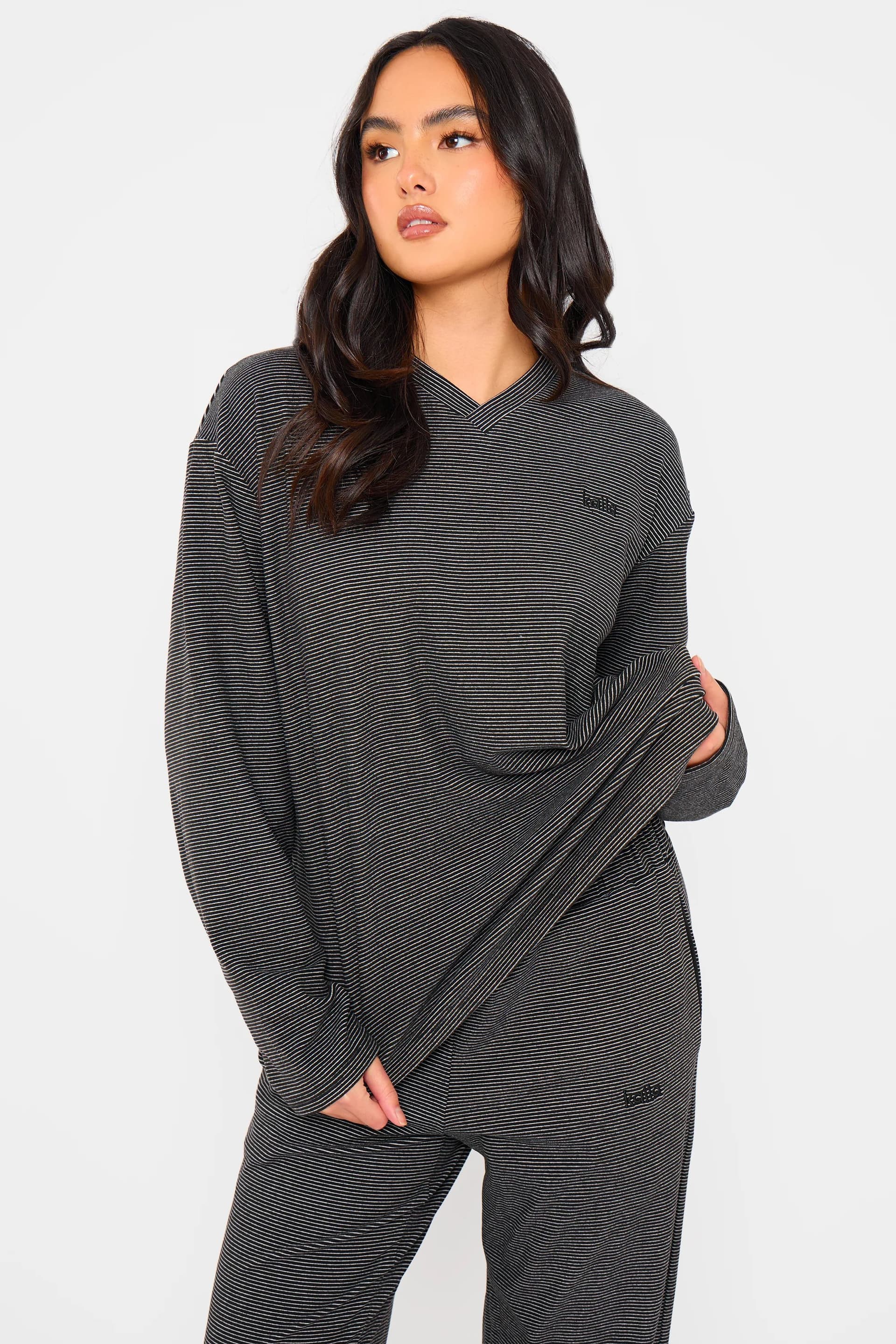 Kaiia Kaiia Striped Fleece Oversized Top Black & Cream