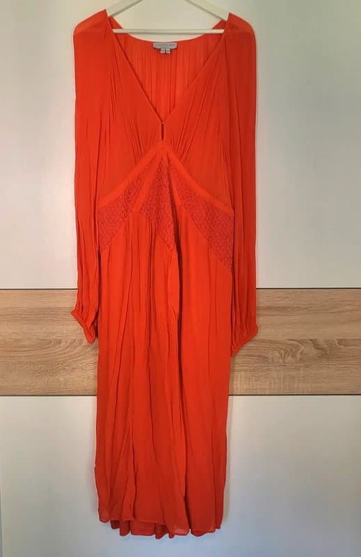 Never Fully Dressed Never fully dressed UK size 28