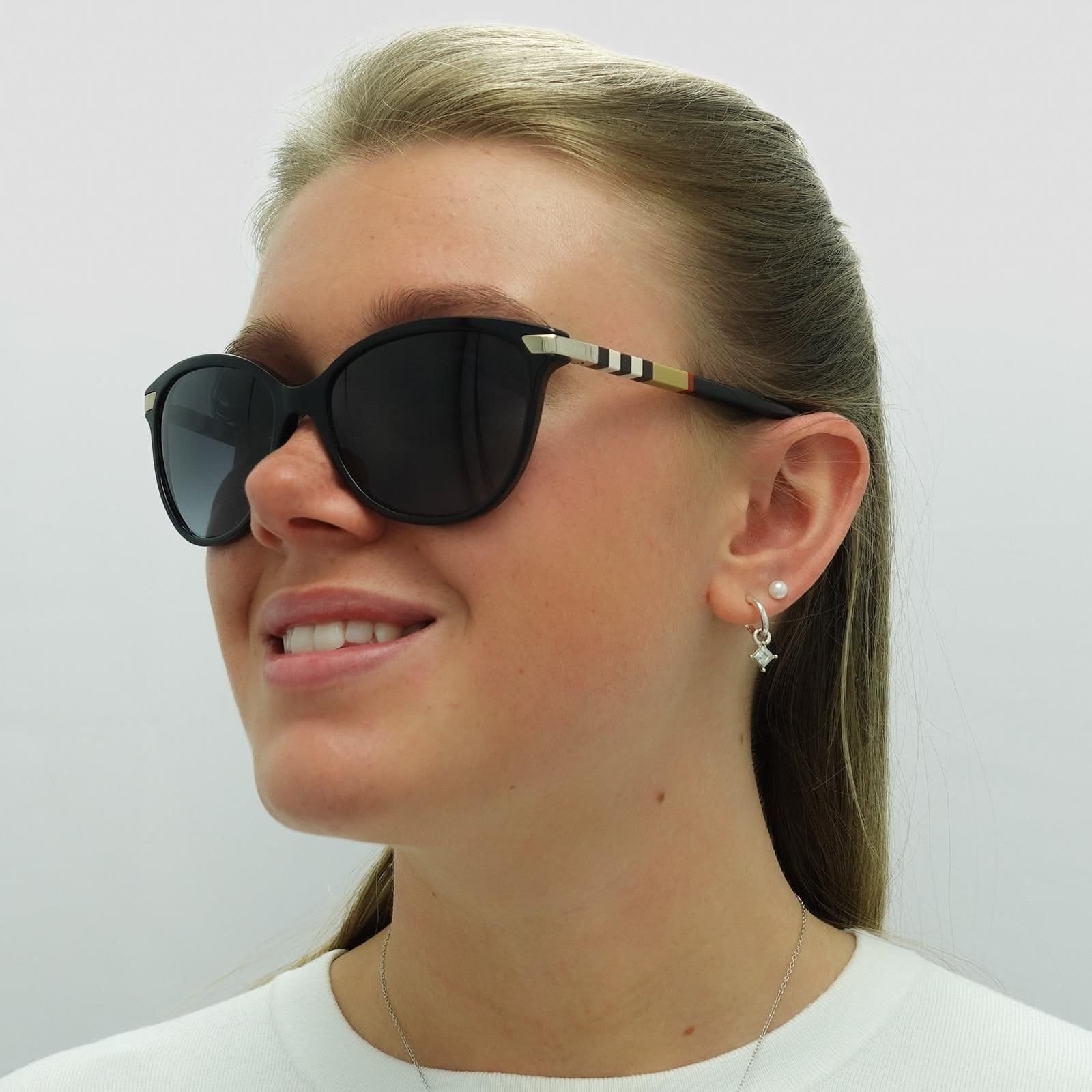 Burberry Burberry Women's Cat Eye Black With Gold Detailing Grey Gradient BE4216 Sunglasses - 4