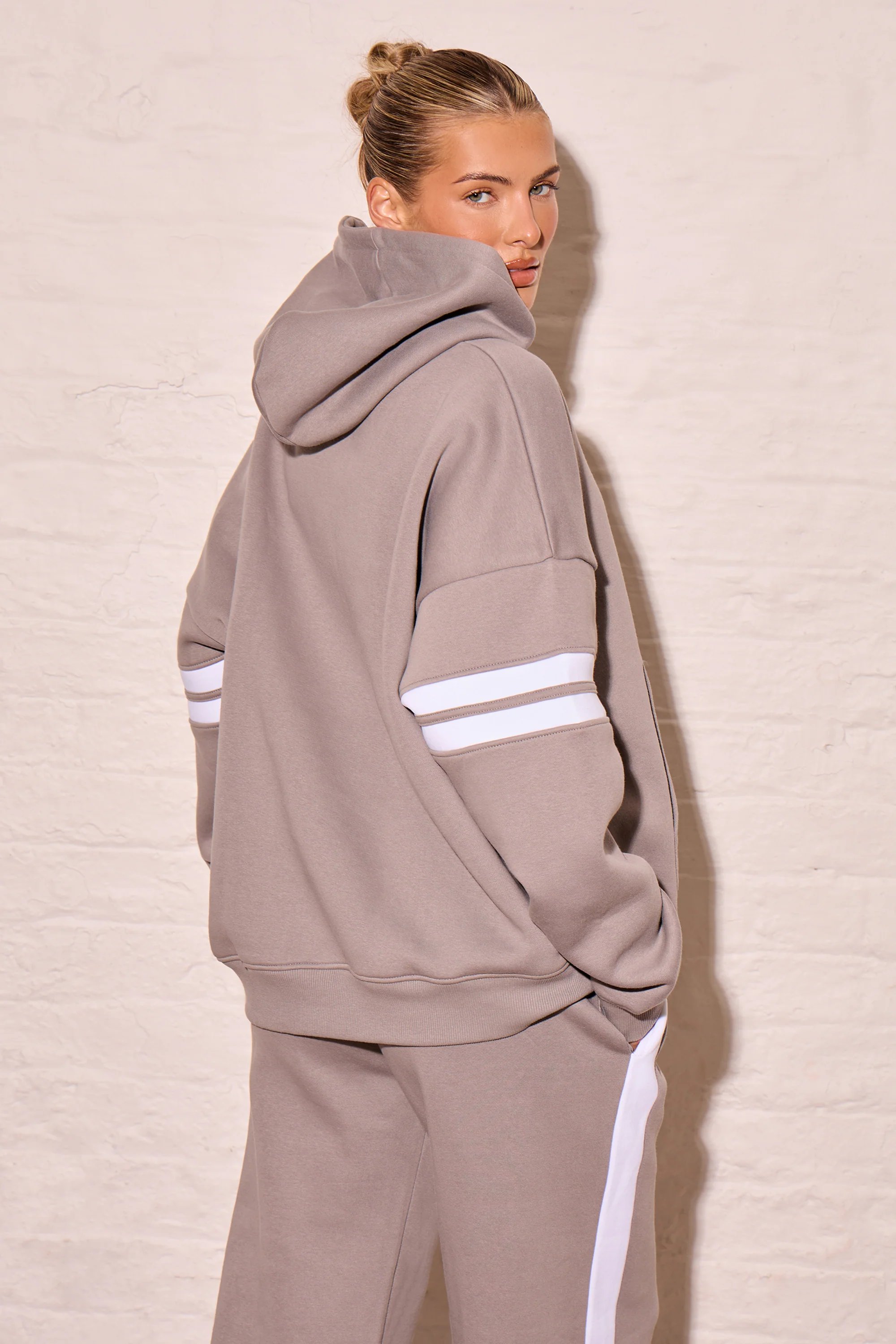 Kaiia Kaiia Arm Detail Oversized Hoodie Mist Grey & Cream - 4