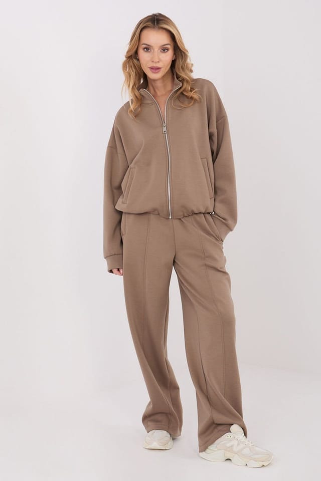 Love Lace Love Lace Women's Casual Wide Leg Sweatpants with Tie Waist in Beige - 2