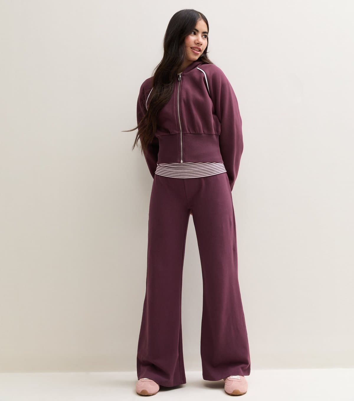 New Look Girls' Red Folded Waist Flared Jersey Leggings New Look