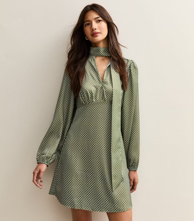 New Look Women's Green Polka Dot Pussybow Neck Satin Mini Dress New Look - 2