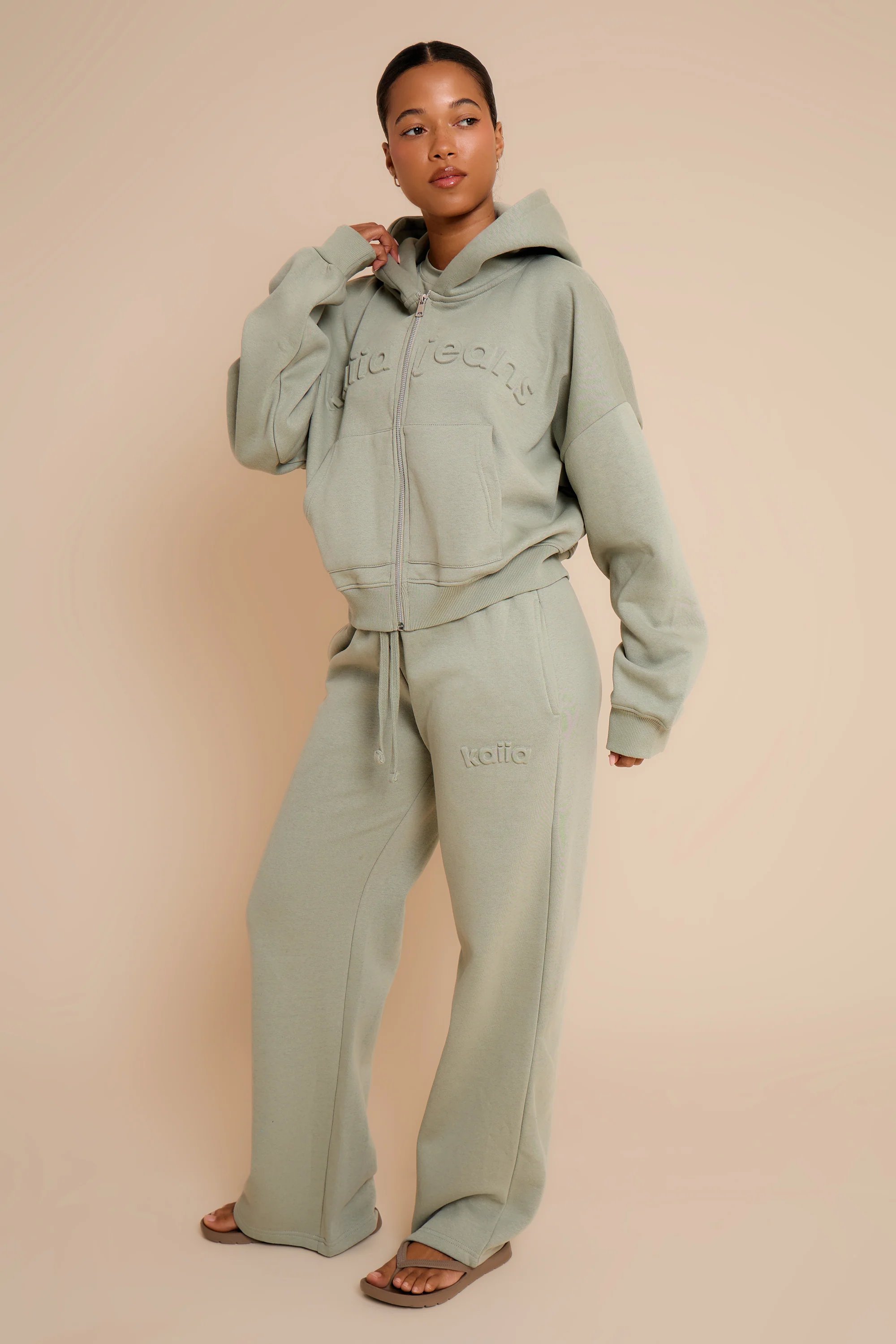 Kaiia Kaiia Embossed Oversized Zip Through Hoodie Eucalyptus - 3