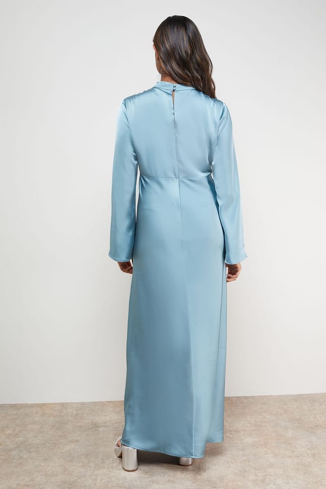 Oasis Oasis Women's Satin Cut Out Flare Sleeve Bias Midi Dress in Powder Blue - 3