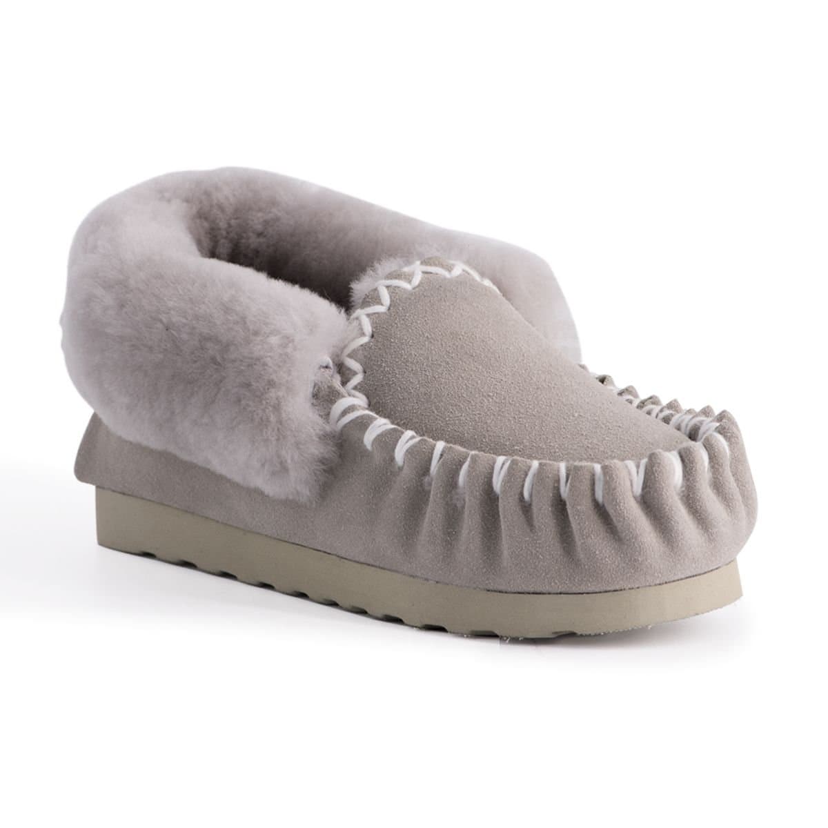 Aus Wooli Australia Aus Wooli Australia Women's Hand Stitched Sheepskin Moccasin in Light Grey