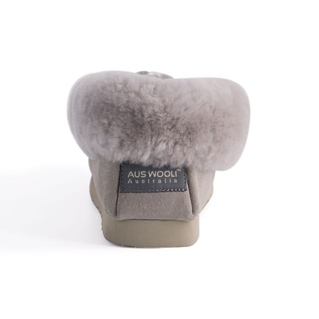 Aus Wooli Australia Aus Wooli Australia Women's Hand Stitched Sheepskin Moccasin in Light Grey - 3