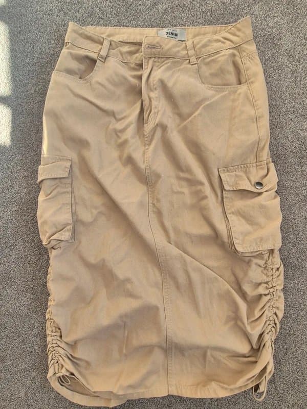 New Look Cargo midi skirt