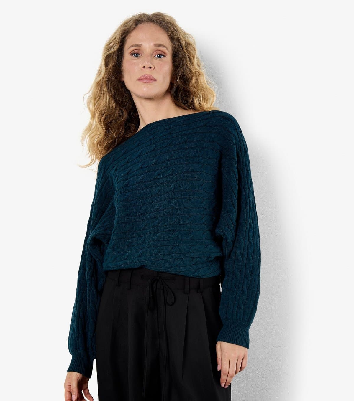 Apricot Women's Teal Batwing Sleeve Knit Jumper Apricot New Look