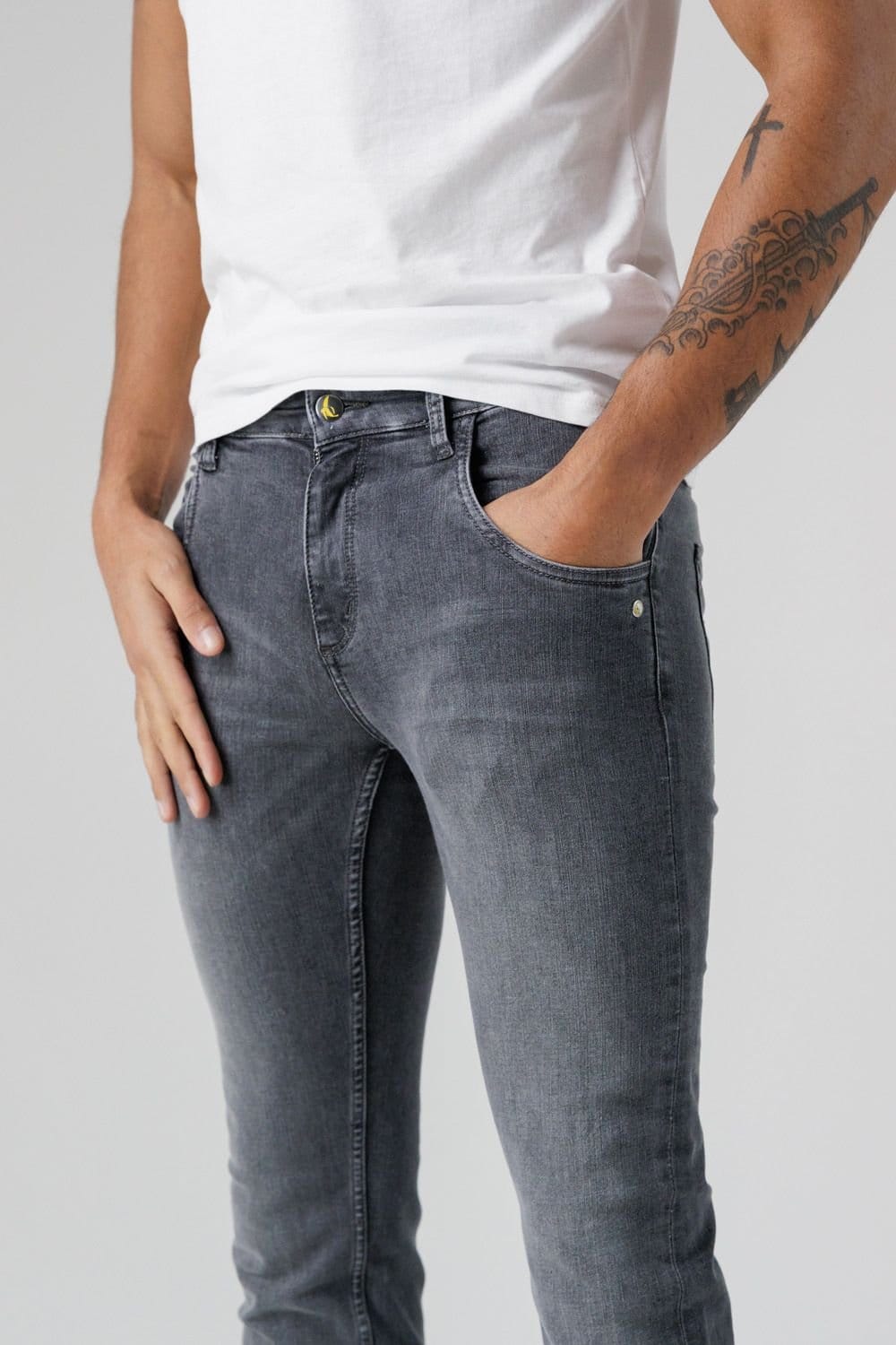 Monkee Genes Monkee Genes Men's Skinny Mid-Rise Denim Jeans in Grey - 4