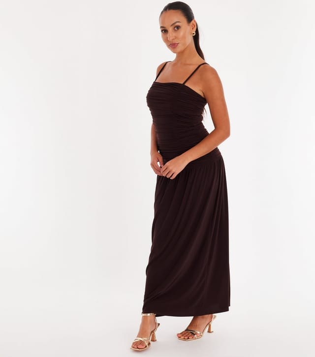 Quiz Women's Petite Dark Brown Ruched Maxi Dress Quiz New Look - 2