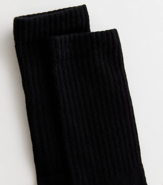 New Look Black Ribbed Tube Socks New Look - 2