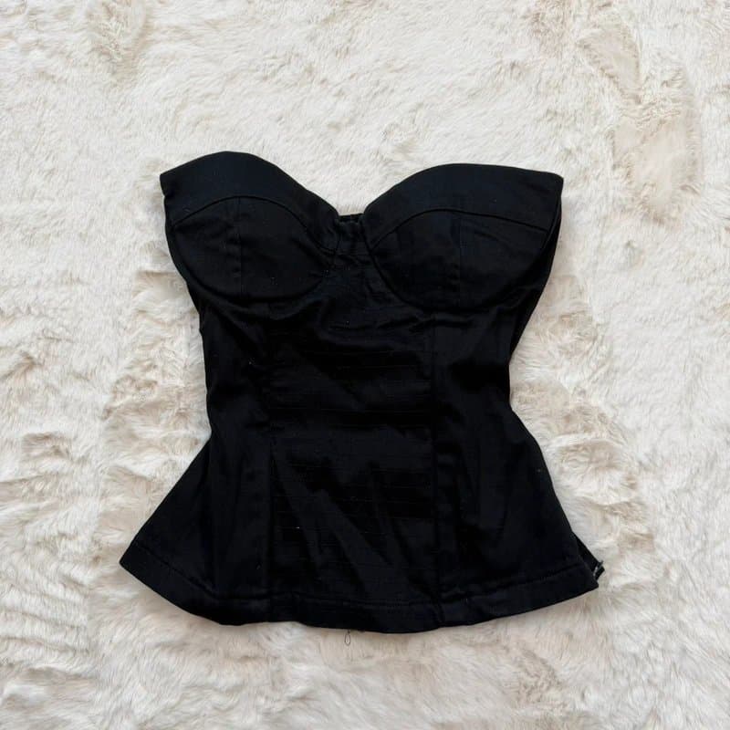 gate basic Early 00’s y2k Gate Basic Cotton Seersucker Fitted Structured Corset Top