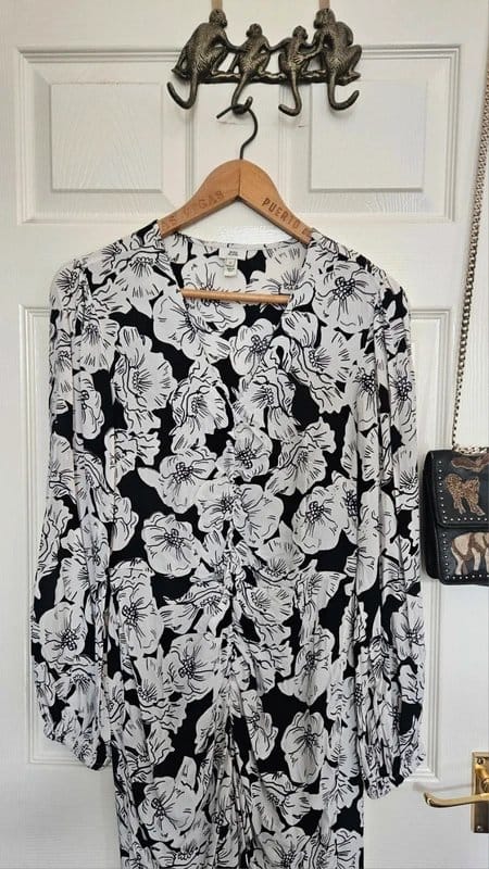 River Island River Island Black & White Floral Ruched Midi Dress - 1
