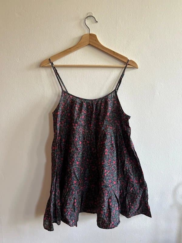 Topshop Topshop strappy tiered top size 12