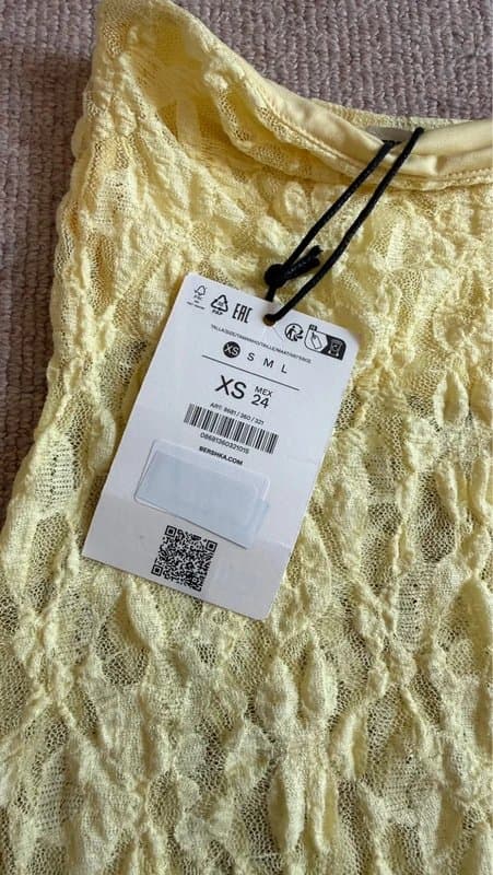 Bershka Bershka lace yellow top