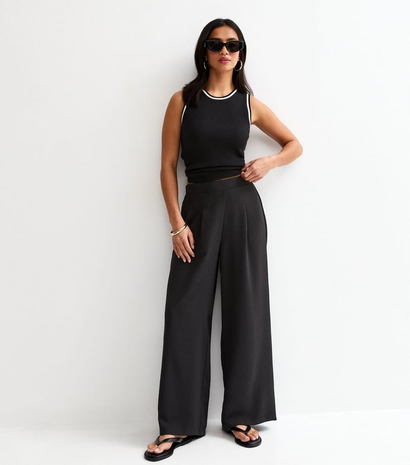 New Look Women's Petite Black Wide Leg Tailored Trousers New Look - 1