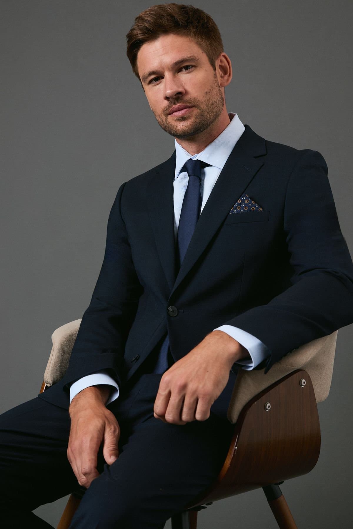 Burton Burton Men's Navy Slim Fit Essential Suit Jacket