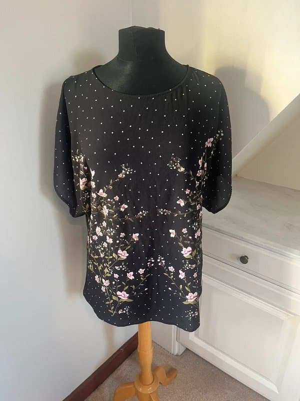 Per Una Per Una M&S Black Pink Shimmer Floral Blouse Top Size 16