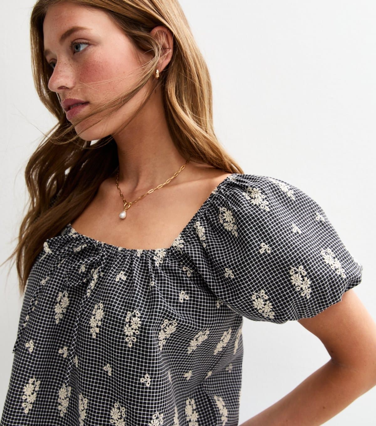 New Look Women's Black Gingham Floral Embroidered Milkmaid Top New Look
