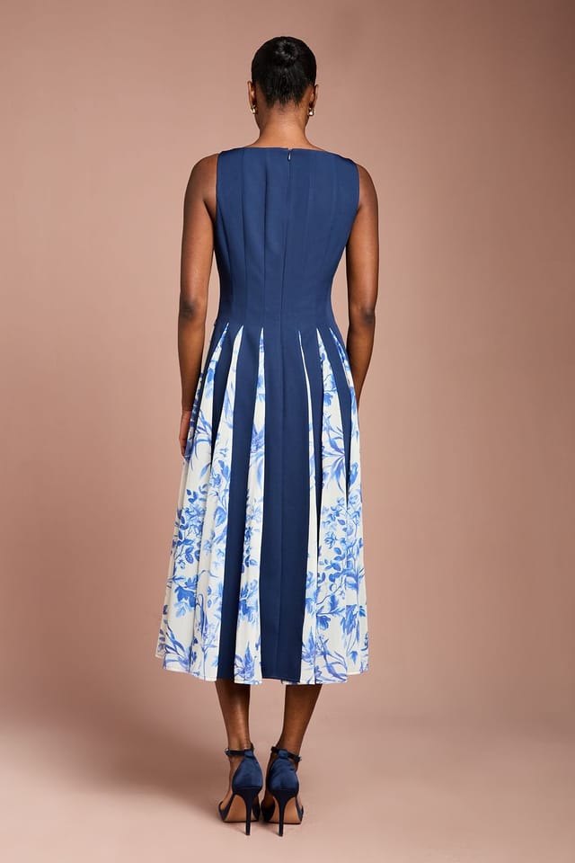 Coast Coast Women's Printed Godet Crepe Midi Dress in Navy - 3