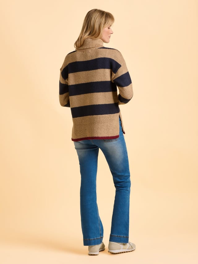Brakeburn Brakeburn Women's Bay Jumper in Beige - 2