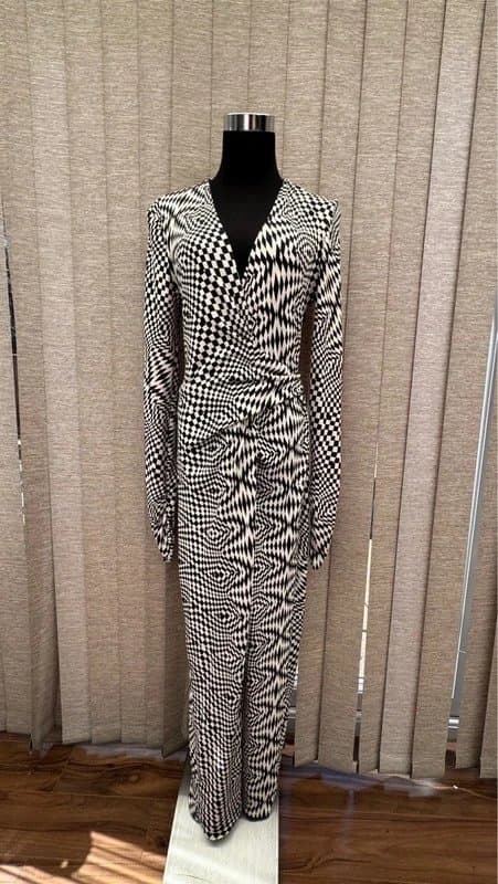 Zara Zara black & cream geometric ruched maxi dress size M BNWT
