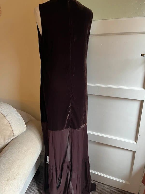 ASOS Brand new stunning velvet drop waist with sheer godet skirt size 14