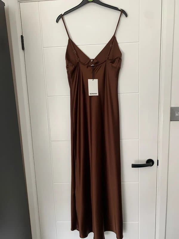 Bershka Ladies brown maxi dress new with tags size m(10/12)