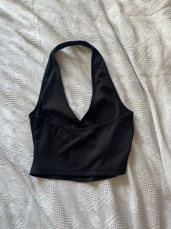 Bershka Halter neck crop top