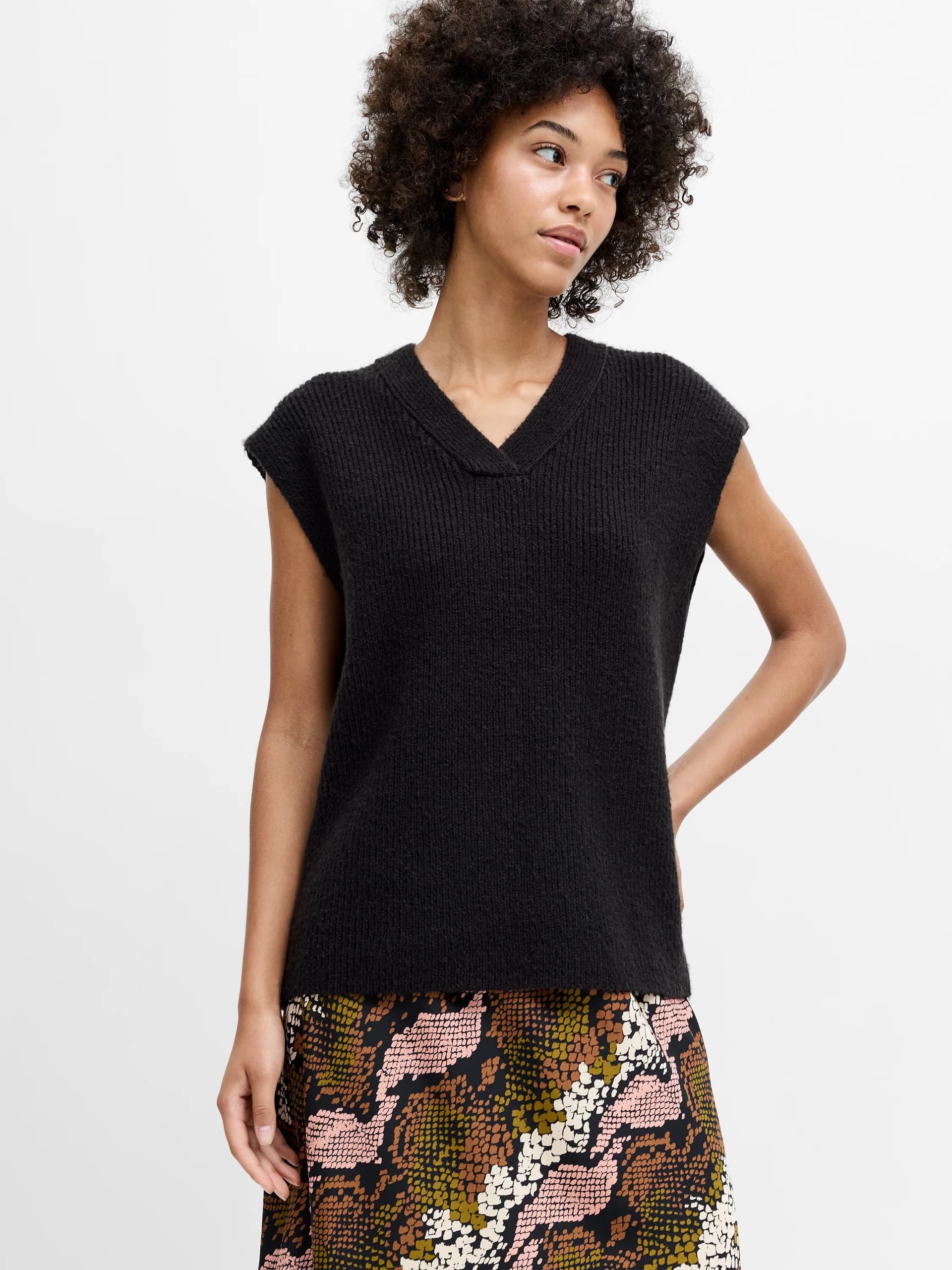 French Connection Junia Dark Grey V Neck Knit Vest Graphite Grey