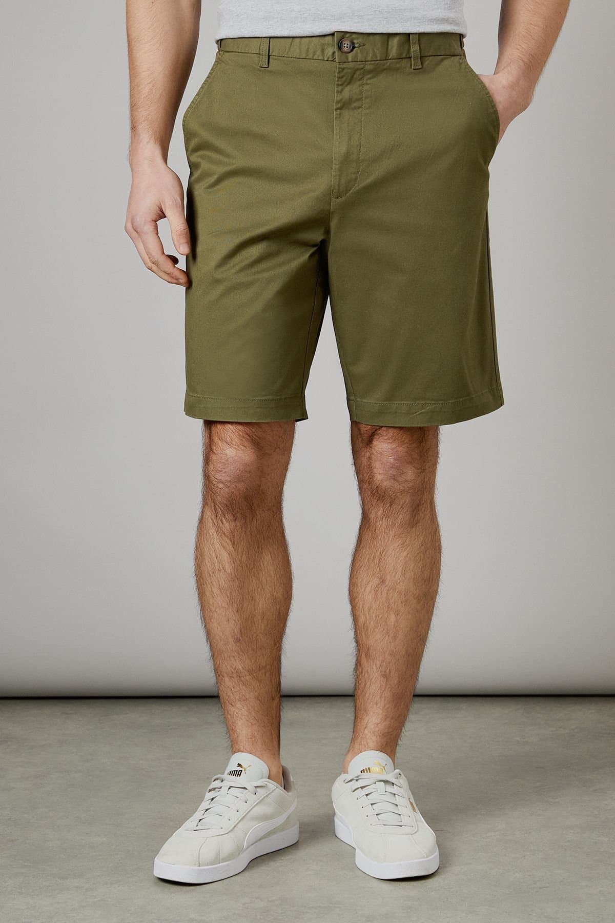 Maine Maine Men's Premium Chino Shorts in Khaki