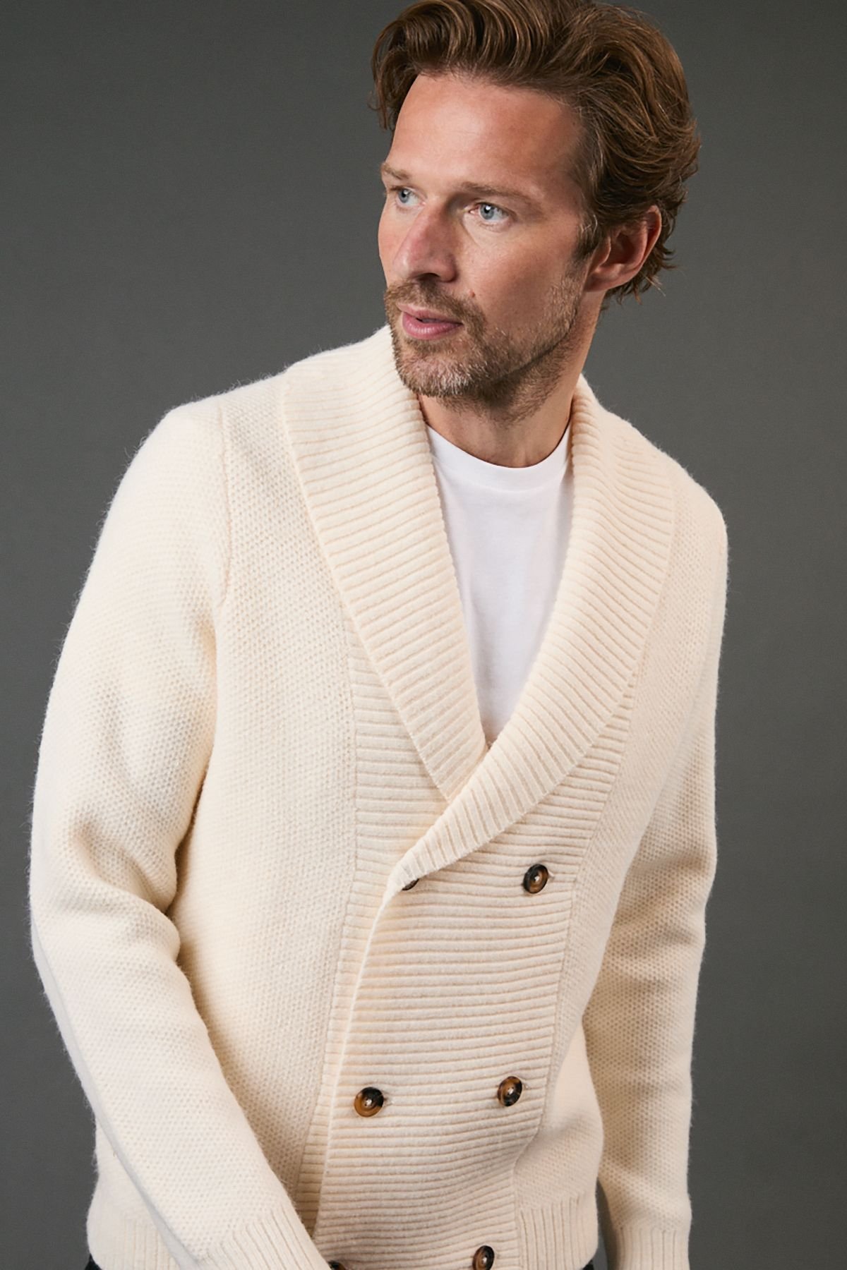 Maine Maine Men's Shawl Neck Knitted Cardigan in Off-White - 4