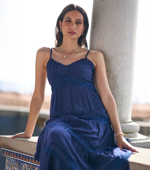 Yumi Women's Navy Lace Tier Maxi Dress Yumi New Look - 2