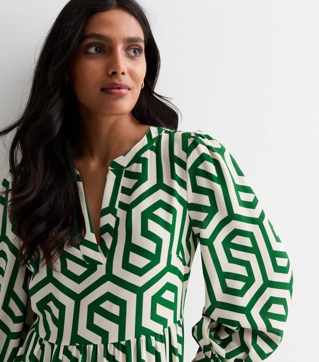Gini London Women's Green Abstract Print Long Sleeve Maxi Dress Gini London New Look - 2