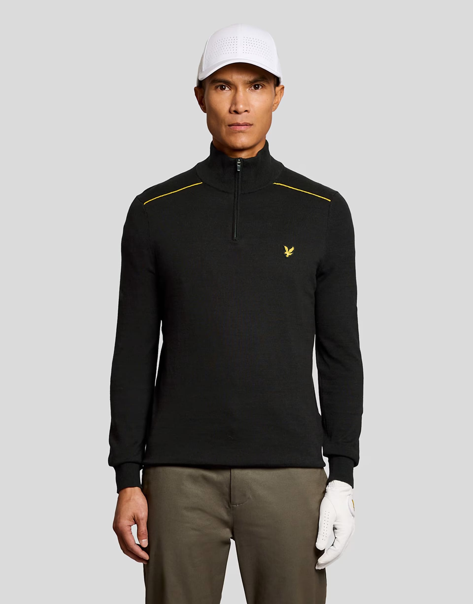 Lyle & Scott Mid knits golf tipped quarter zip jumper in z865 jet black