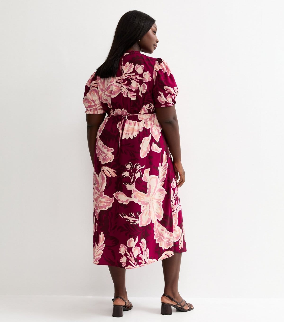 New Look Women's Plus Size Red Crepe Floral Print Short Sleeve Midi Dress Curves New Look - 4