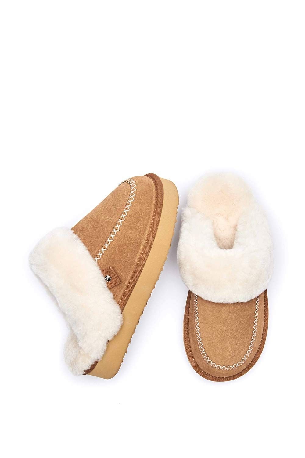 Moshulu Moshulu Women's 'Anzio' Slip On Sheepskin Slipper in Tan - 2