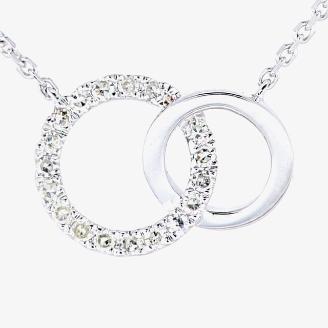 T.H.Baker T.H.Baker Women's 9ct White Gold Diamond Link Circle Pendant Necklace PNE20029W in Silver - 3