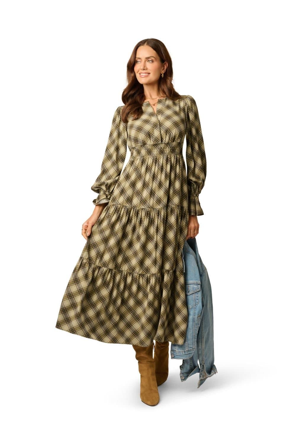 Adrianna Papell Adrianna Papell Women's Print Smocked Maxi Dress in Green