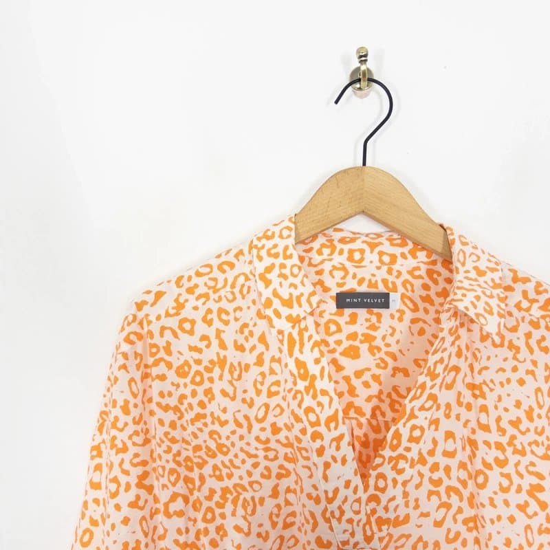 Mint Velvet Mint Velvet Orange Leopard Blouse Size M 12 Oversized V Neck Top Collared