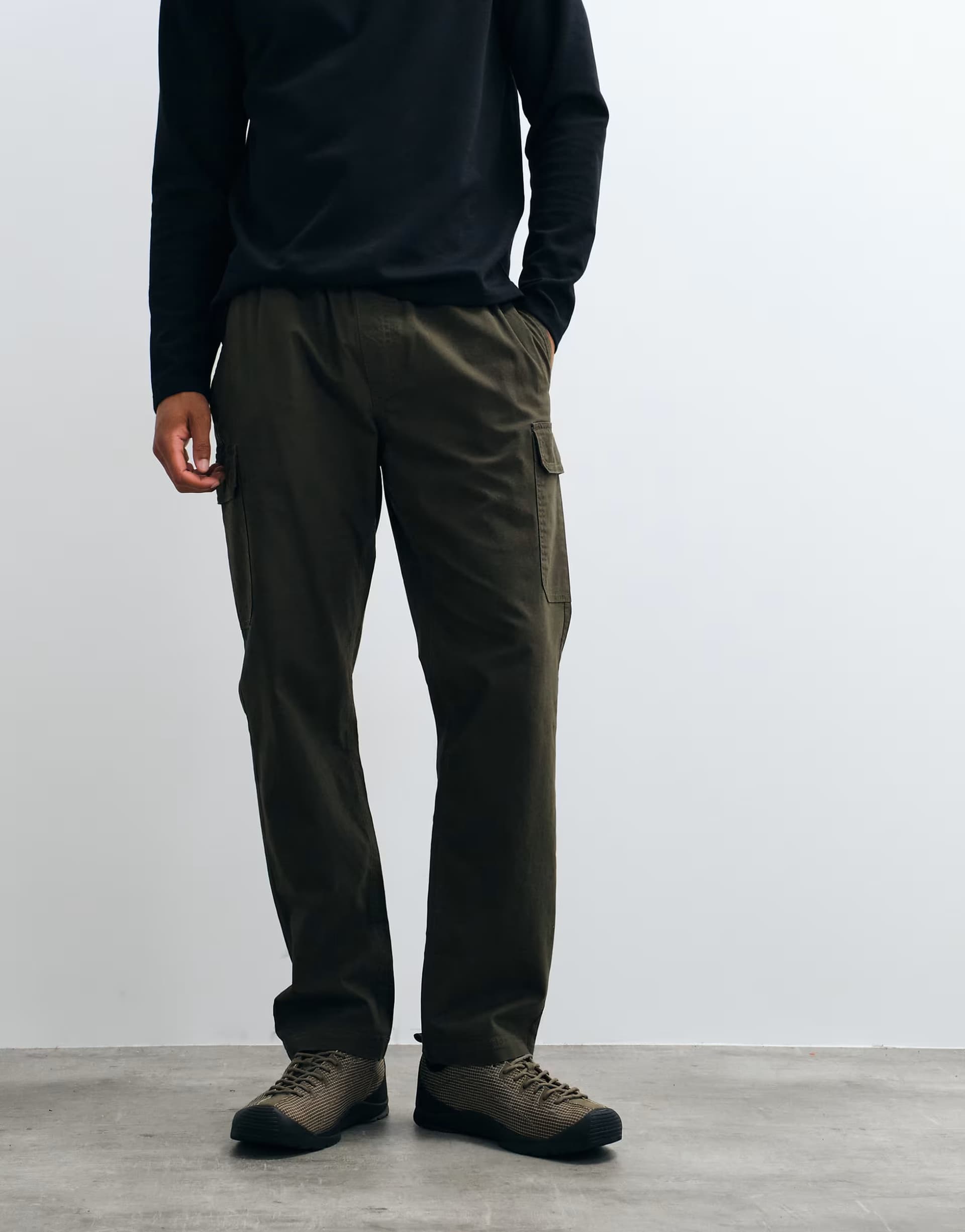 ASOS Regatta Stretch cargo trousers in dark khaki