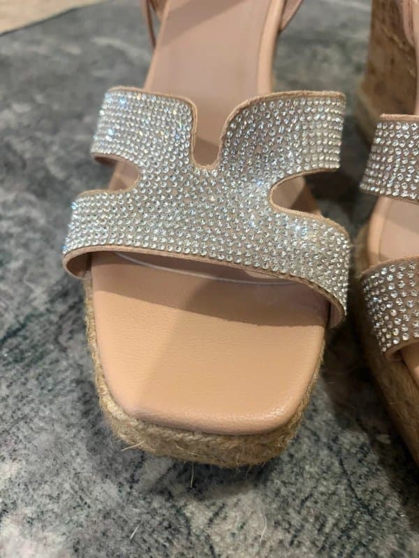 New Look Nude diamond wedges