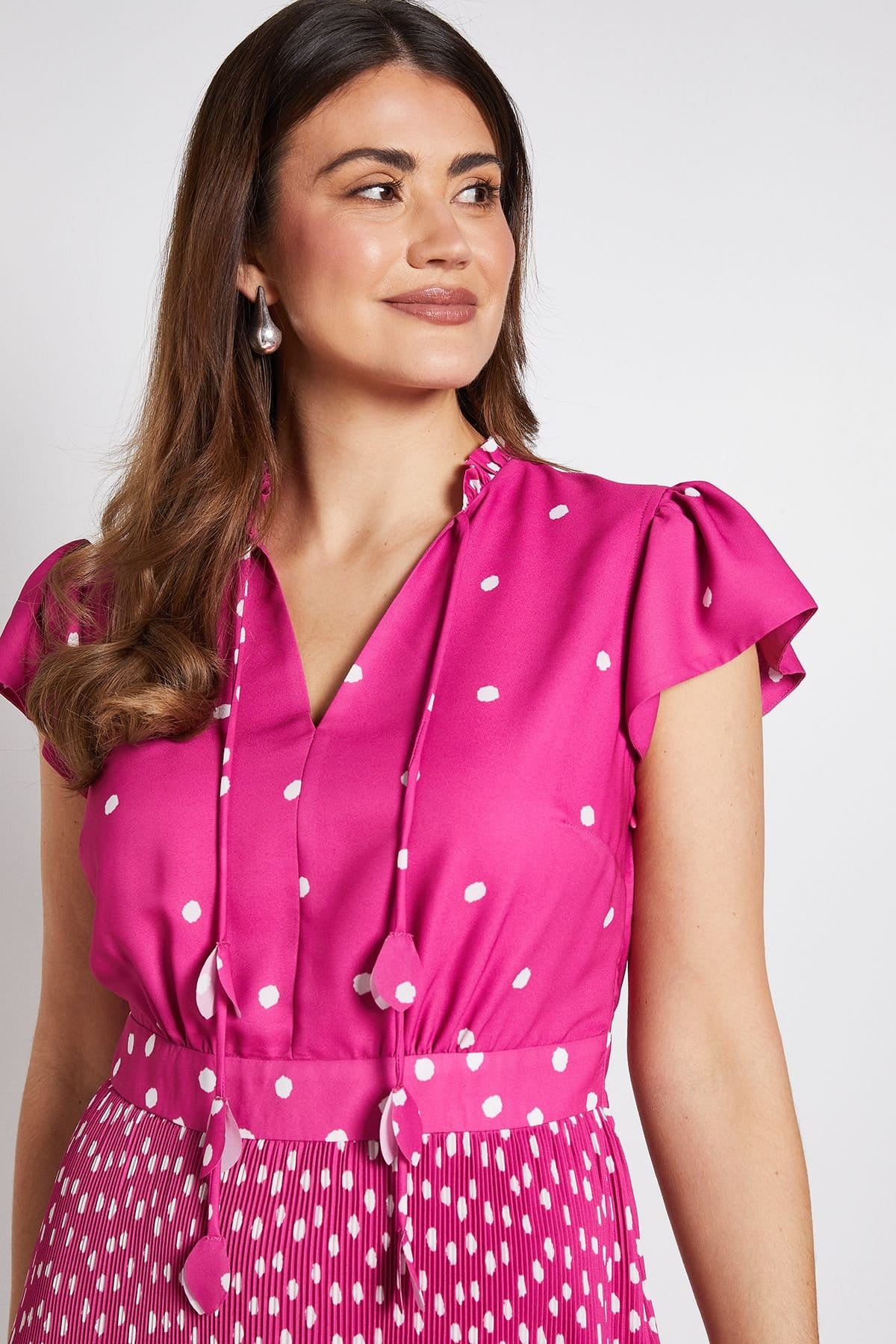 Wallis Wallis Women's Polka Dot Ruffle Neck Pleated Midi Dress in Magenta - 4