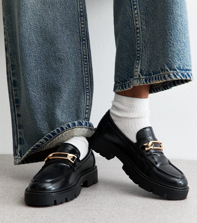 New Look Women's Black Faux Leather Chain Link Chunky Loafer Vegan New Look - 2