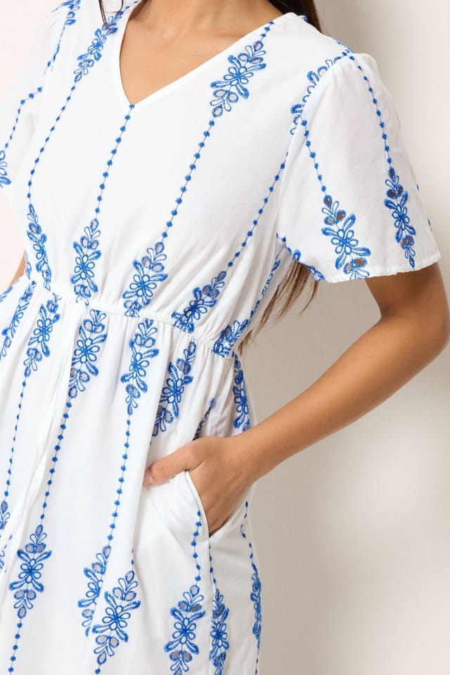 M&Co M&Co Women's Petite BroderieTie Waist Dress in White - 3