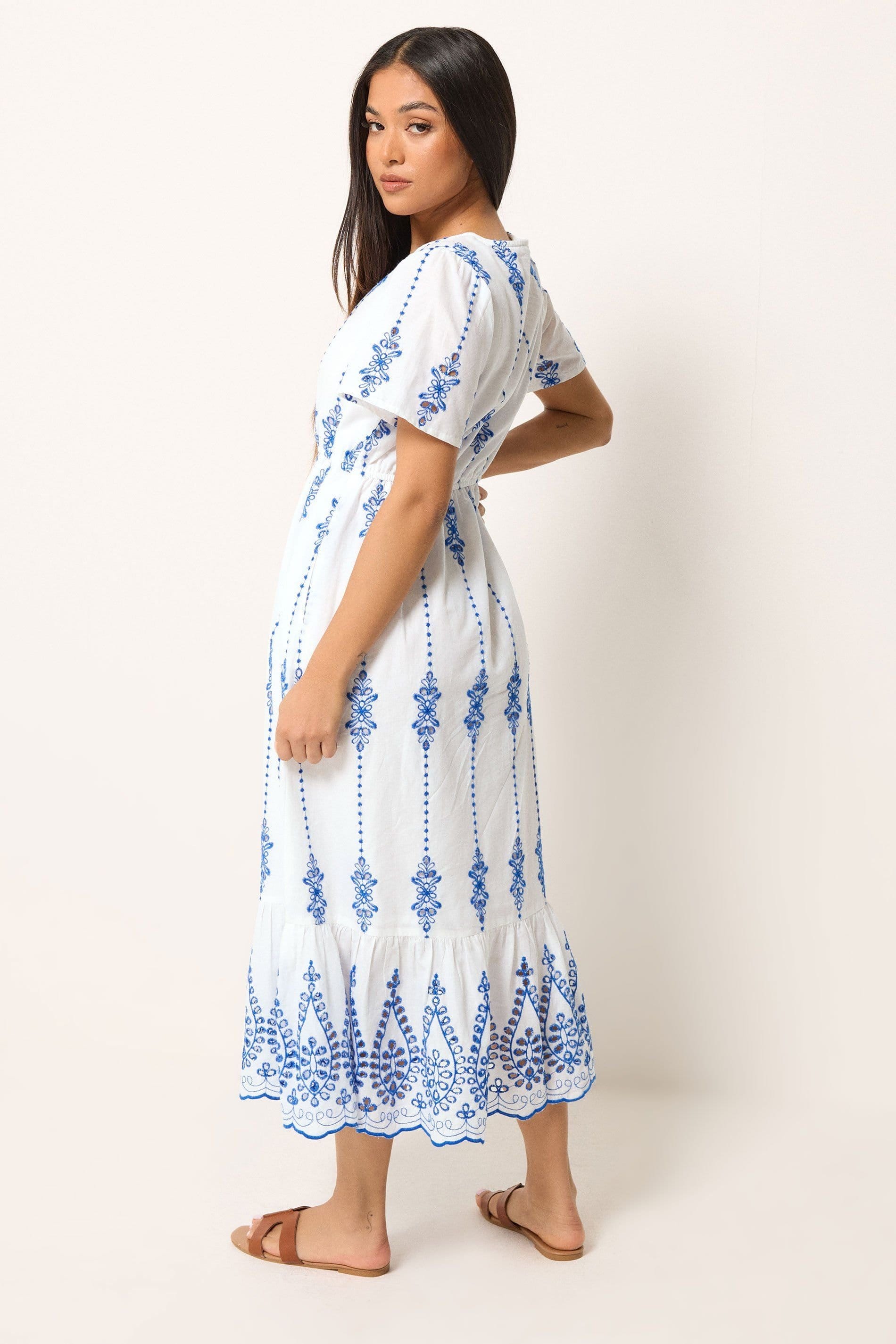 M&Co M&Co Women's Petite BroderieTie Waist Dress in White - 4